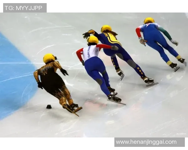 足球明星代言士力架的魅力瞬间与运动激情完美结合的精彩图片展示